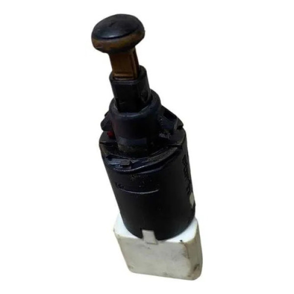 Interruptor Sensor Freio Xsara Picasso 2.0 2004 - 9643478880