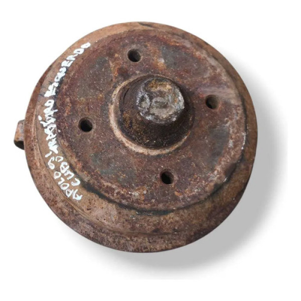 Cubo De Roda Traseiro Esquerdo Volkswagen Apollo 1991 A 1994