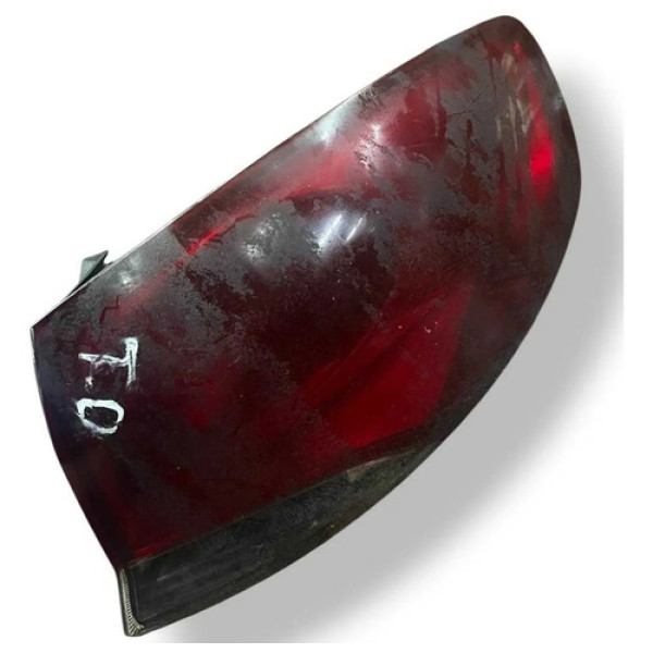 Lanterna Direita Fiat Siena 1.4 2010 2011 2012 - 45740748 Direito/passageiro Vermelho