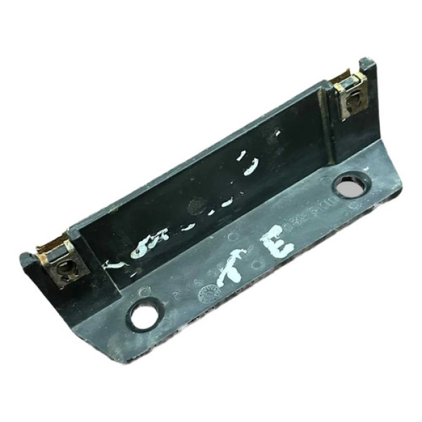 Suporte Guia Parachoque Traseiro Fiat Strada 2007 2008 2009