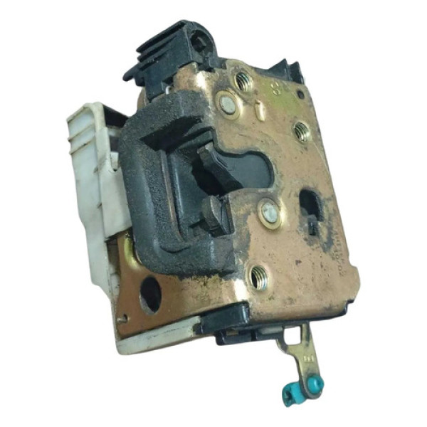 Fechadura Porta Dianteira Esquerda Chevrolet Celta 2003 2004