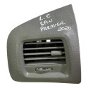 Moldura Difusor Ar Lado Esquero Gm Spin Premier 52048102