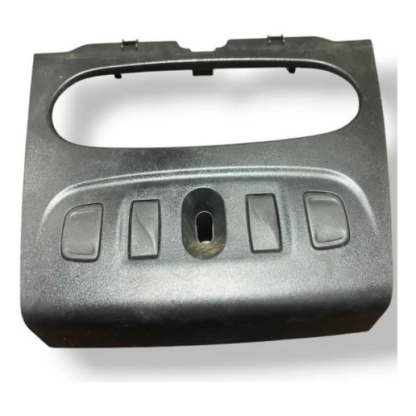 Moldura Central Comando Ar Renault Sandero 2017 - 275000884r