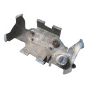 Suporte Maçaneta Dianteira Esquerda Chevrolet Corsa 1996 Prateado Dianteira