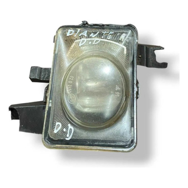 Farol Milha Dianteira Direito Agile 2013 43280748 Detalhe Verde-escuro