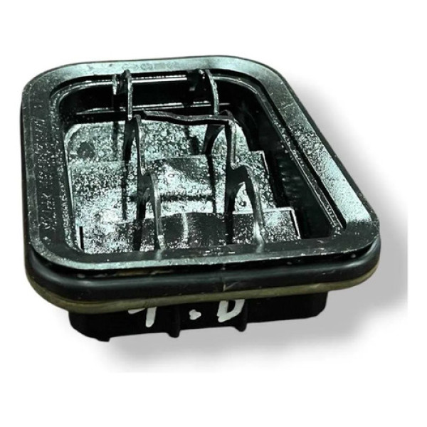 Difusor Saída Ar Traseiro Direita Polo Sedan 2008 2009 2010