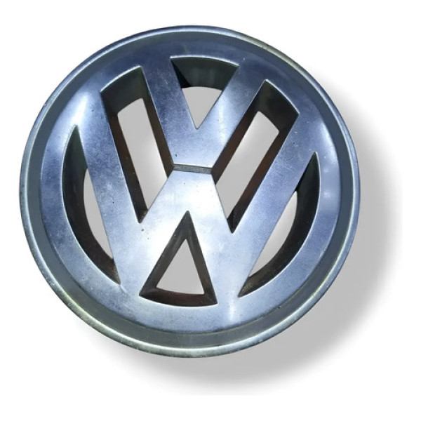 Emblema Cromado Dianteiro Volkswagen Jetta 2007 1k5853600 Prateado