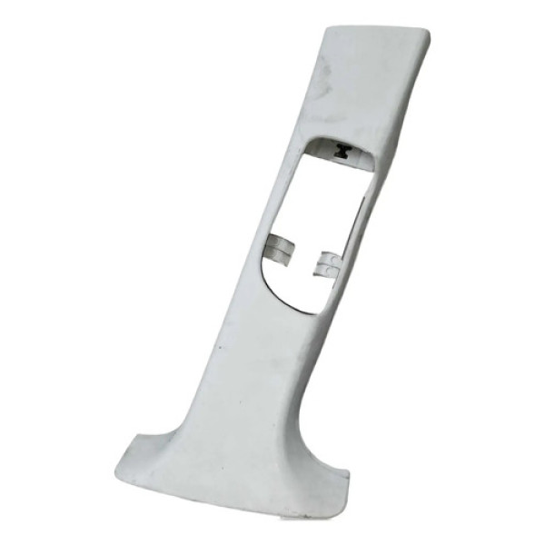 Coluna Lateral Traseira Esquerda Chevrolet Zafira 2202098