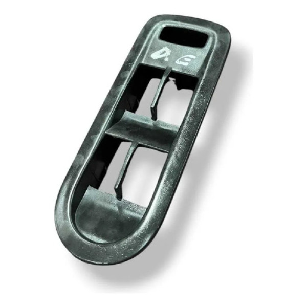 Moldura Comando Vidro Diant Esquerdo Duster 2014 809607097r
