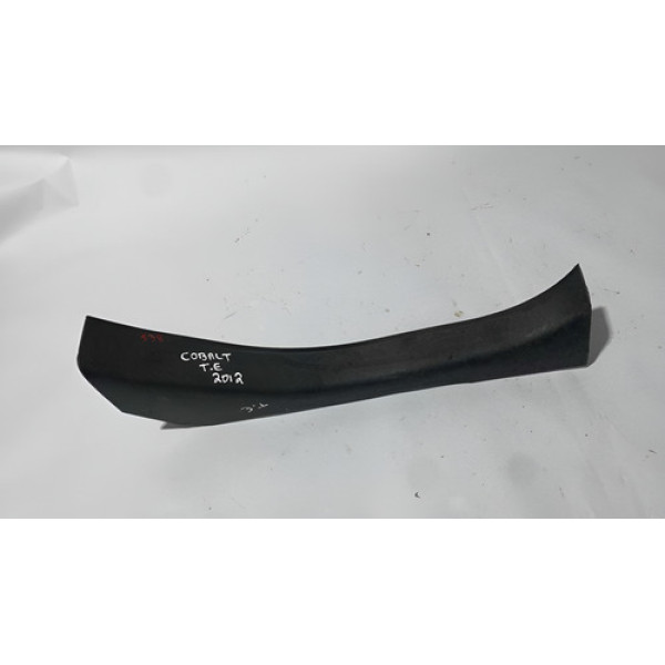 Moldura Soleira Traseira Esquerda Gm Cobalt 11/18 52021422 Cinza-escuro