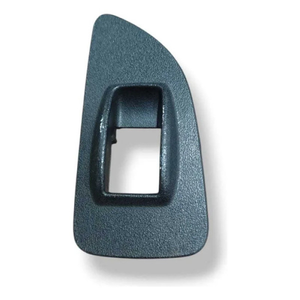 Moldura Botao Vidro Traseiro Direito Linea 2010 7354423380