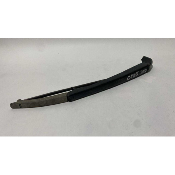 Braço Limpador Vidro Traseiro Chevrolet Onix 2012