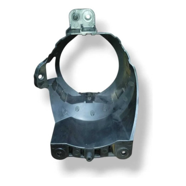 Moldura Farol Milha Esquerdo Gm Sonic Sedán 2014 198032h Preto Esquerdo