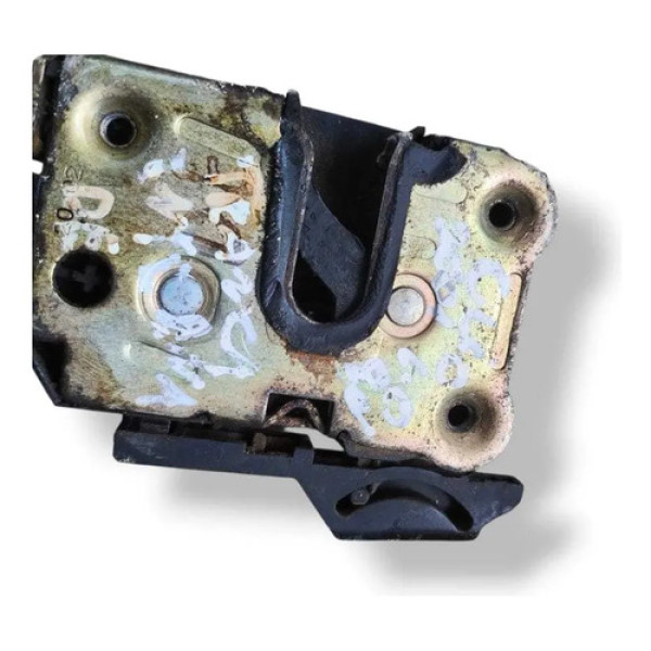 Fechadura Porta Dianteira Esquerda Renault Clio 1999 A 2002