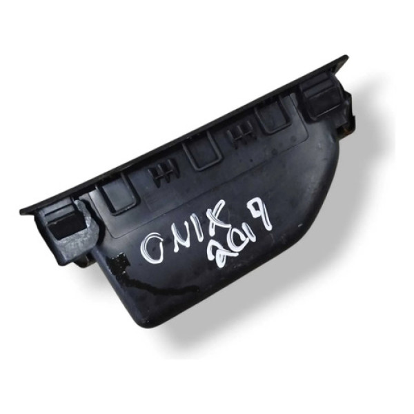 Puxador Porta Treco Traseiro Esquerdo Gm Onix 2019 94776794