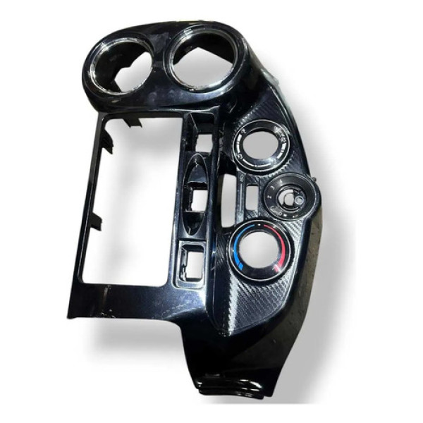 Moldura Central Painel Toyota Etios Sedán 2015 5546052400 Preto Carbono