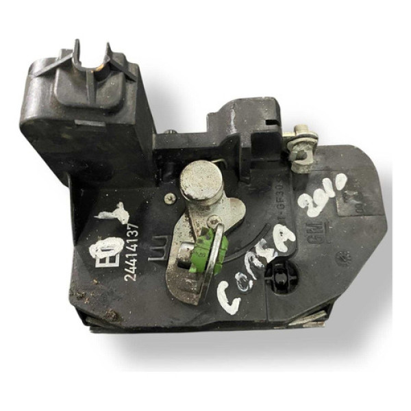Fechadura Porta Traseira Direita Gm Corsa 2010 2011 24414137
