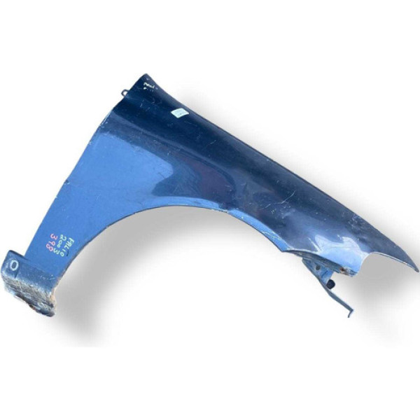 Paralama Lado Direito Fiat Palio 2003 2004 A 2009 - Detalhe
