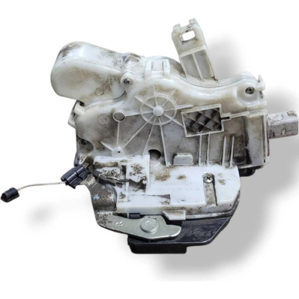 Fechadura Porta Traseira Direita Volkswagen Voyage 2014/2016