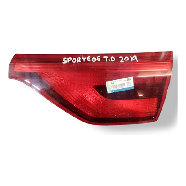 Lanterna Tampa Traseira Direito Kia Sportage 16/19 92402d90 Direito/passageiro Vermelho