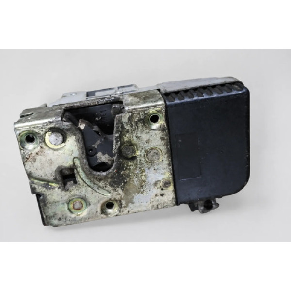 Fechadura Porta Dianteira Direita Peugeot 206 4p 2001 A 2008