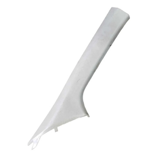 Moldura Parabrisa Lado Direito Chevrolet Onix 2015 52072689