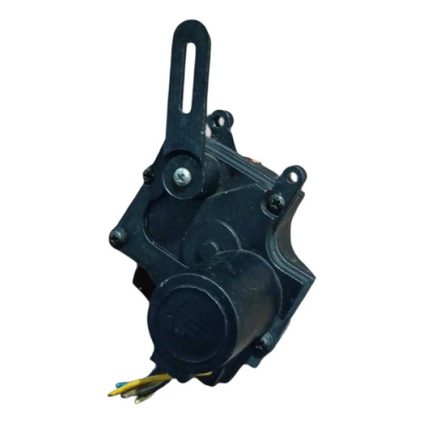 Motor Trava Eletrica Dianteira Esquerda Chevrolet Onix 2015