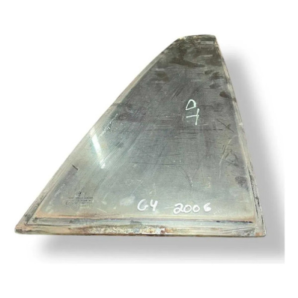 Vidro Fixo Da Porta Traseira Direita Volkswagen Gol G4 2009