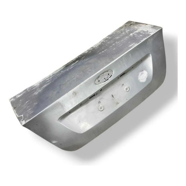 Tampa Traseira  Ford Focus 2009 2010 2011 2012 2013 Detalhe Prateado