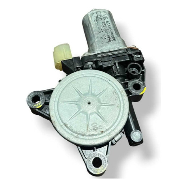 Motor Maquina Vidro Traseiro Direito Cadenza 2012 834603r000