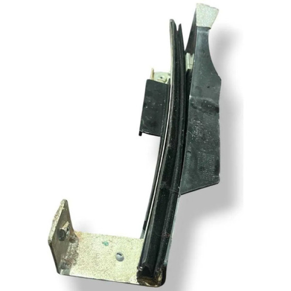 Guia Vidro Dianteiro Esquerdo Ecosport 2007/10 2n15n223a07ad Prateado