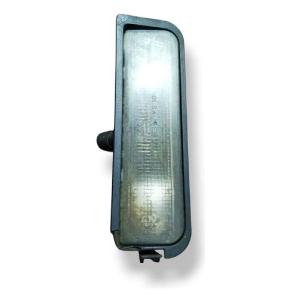 Lanterna Luz Placa Vw Voyage 2014 Detalhe 04661000