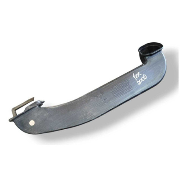 Duto Tubo Superior Esq Ventilacao Vw Fox 2007/09 5z0819655