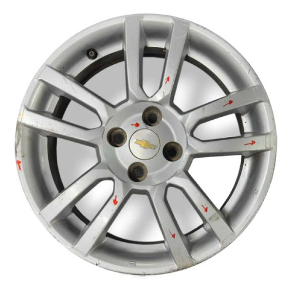 Roda Liga Leve Aro 16 Chevrolet Sonic Sedán 2012 Detalhe Vermelho