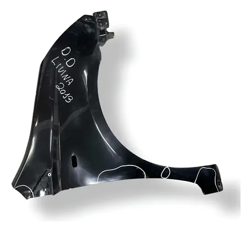 Paralama Lado Direito Nissan Livina 2013 2014 Com Detalhe