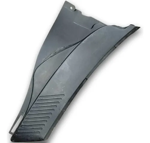 Grade Churrasqueira Direito Renault Clio 2011 8200026380 Preto Fosco