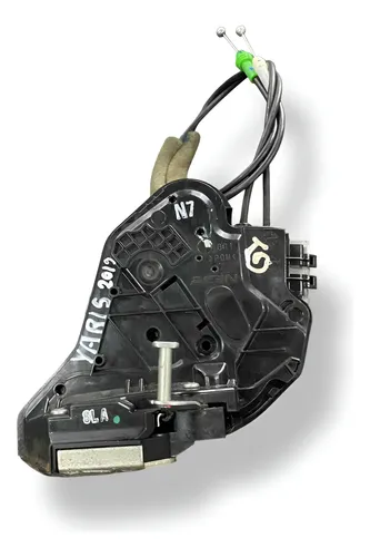 Fechadura Porta Traseira Direita Toyota Yaris 2018 2019 2020