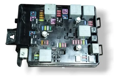 Caixa Fusiveis Relé Chevrolet Sonic Sedán 1.6 2014 95383530