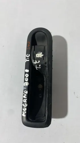 Moldura Botão Vidro T Esquerdo Renault Megane Gt 08 56013870
