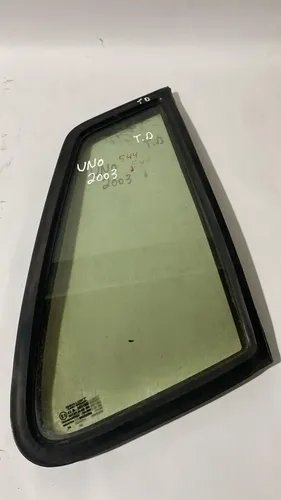 Vidro Vigia Fixo Traseiro Direito Fiat Uno Mile 2003