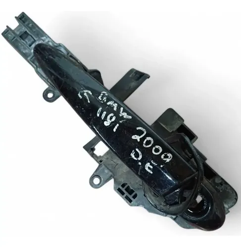 Macaneta Externa Dianteira Esquerda Bmw 118i 2009 2010 Preto Dianteira