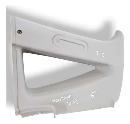 Moldura Coluna Traseira Direita Gm Montana 1.8 2004 93302678 Branco