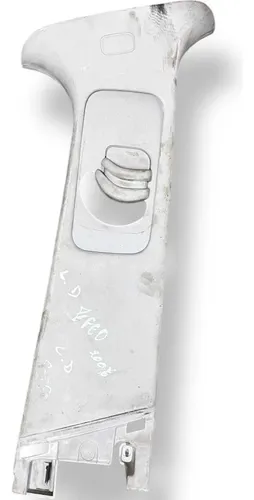 Acabamento Coluna Lado Direito Peugeot 307 2006 64739777