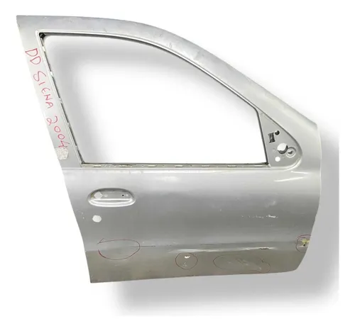 Porta Dianteira Direita Fiat Siena 2005 2006 A 2016 Detalhe Dianteira Direta Prateado