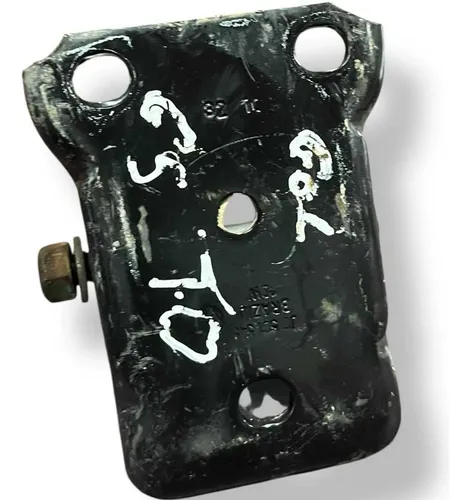 Suporte Fixação Eixo Traseiro Direito Gol G5  2011 2012