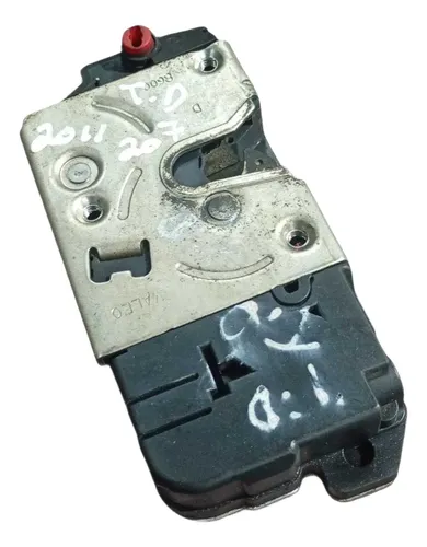 Fechadura Porta Traseira Direita Peugeot 207 2010 2011 2012