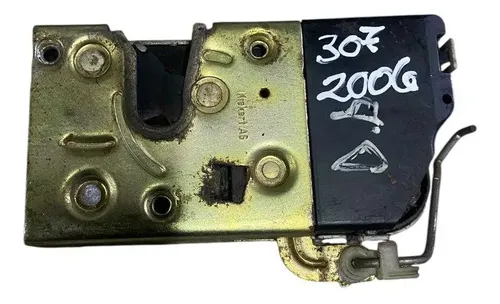 Fechadura Porta Dianteira Direita Peugeot 307 2006 Detalhe