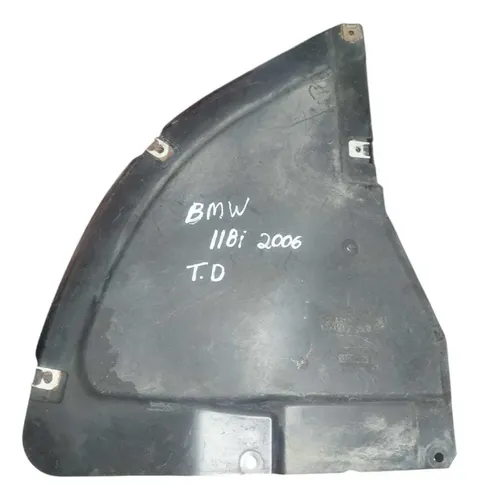 Acabamento Parabarro Traseiro Direito Bmw 118i 2006 A 2010