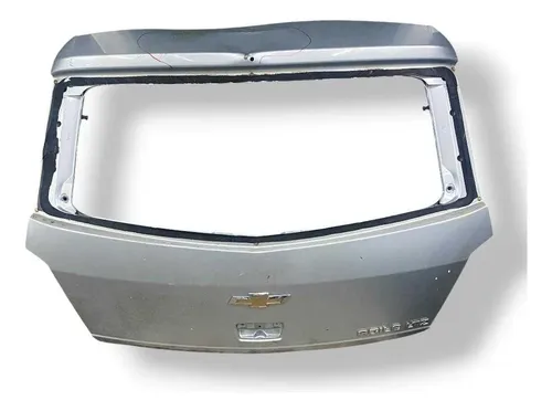 Tampra Traseira  Chevrolet Agile 2009  A  2014  Detalhe Prateado