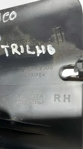 Acabamento Banco Dianteito Direito Corolla Xei 72157702300 Preto